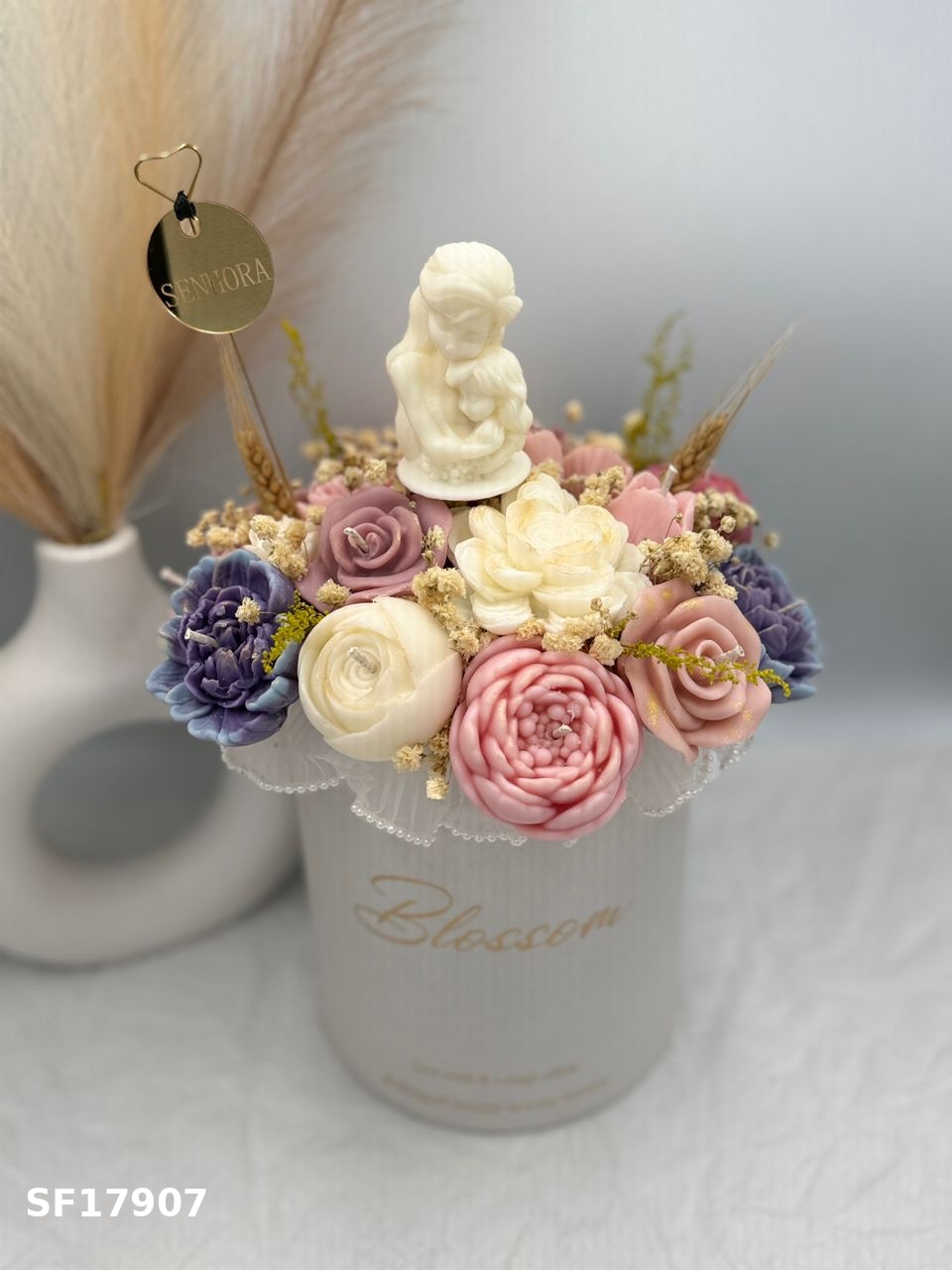 Premium Candle Bouquet SF17907